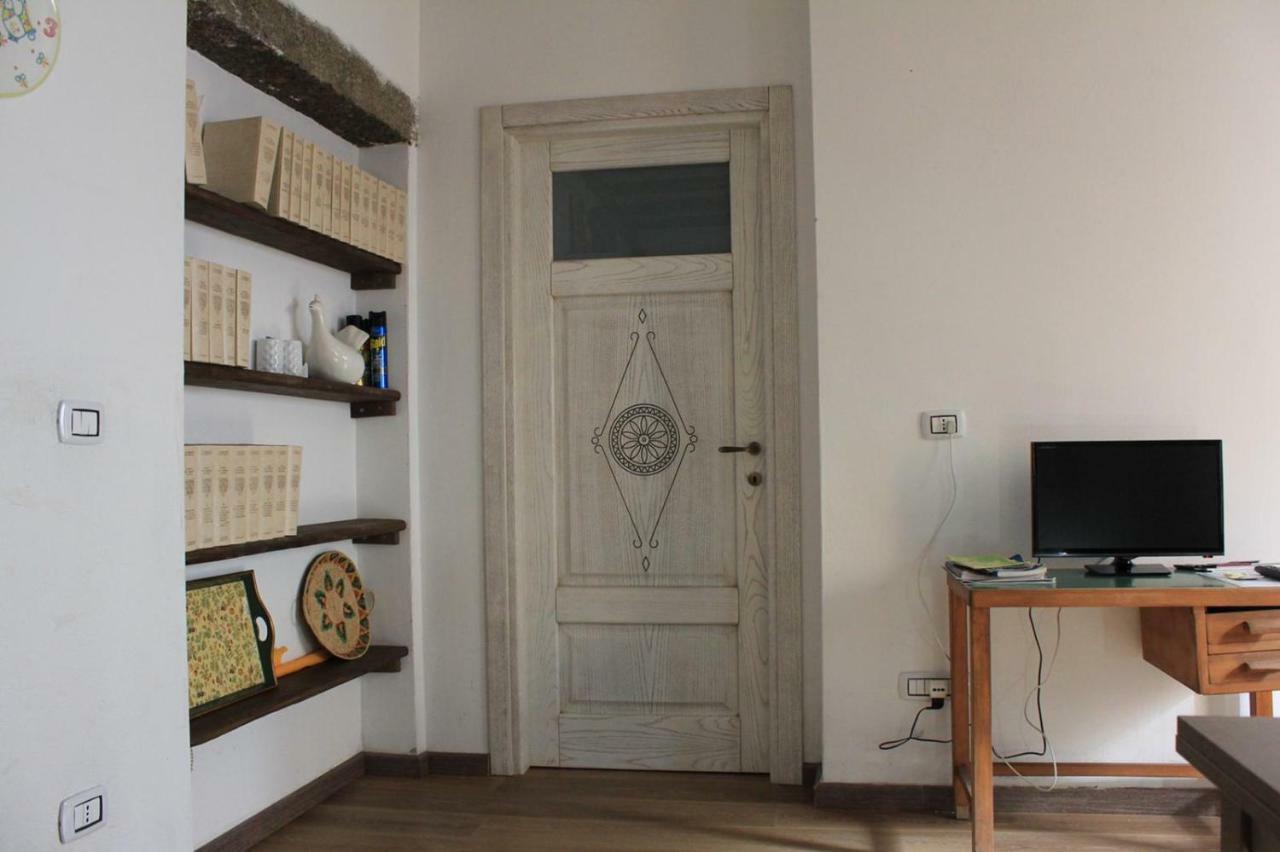 La Corte Di Grazia_Iun P2039/40 Νουόρο Εξωτερικό φωτογραφία